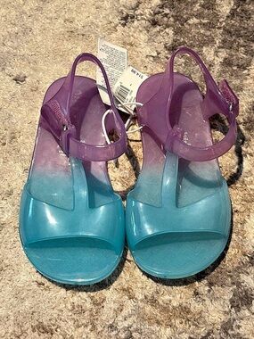 Old Navy Jelly Sandals in Blue & Purple NWT